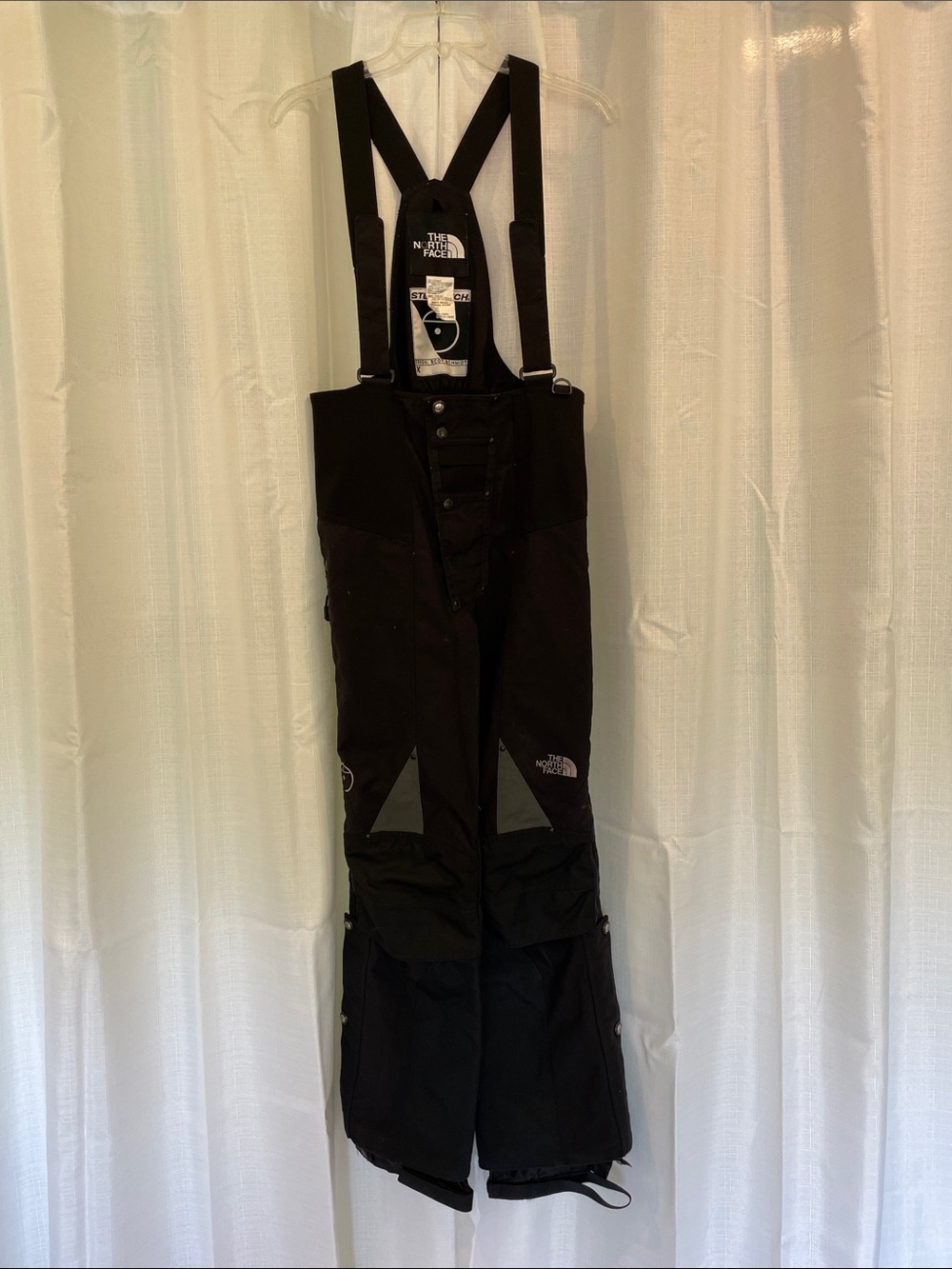 Vintage The North Face Men’s Black Snow Bib Pants with Suspenders